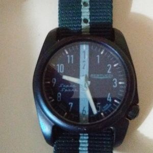 Mens watch